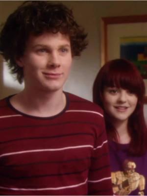 jj & emily had such a cute dynamic #skinsuk #skinsedit #skinsedits #emilyfitch #jjskins #skinsgen2 