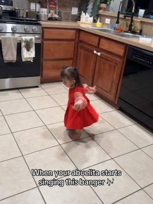 Hahahaha ima miss tiktok 😭😭 #fyp #trending #babiesoftiktok #abuelita #abuelitasinging #chingaring #dancing #babydancing