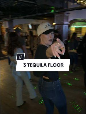 💃🏼💃🏼 #3tequilafloor #linedances #linedancers #linedancersoftiktok #linedance #honkytonk #linedancecommunity #countryoutfit #countrybars #linedancer 