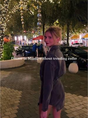 Very demure if you ask me #dinnermiami #dinnerdate #miraclemile 