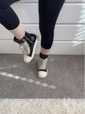 Fashionable High-Top Shoes #boots #bootseason #hightops #fashionshoes #fashionhacks #sneakersaddict #sneakershopping #shoestransition #shoesstyle #shoelace #shoelacestyle 