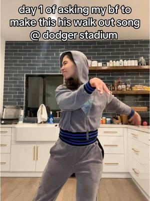 I’ll keep you updated if it works  ⚾️Dc @bellissa #badbunny #dodgers #salsa #pitcher #walkout #MLB #baseballgf  @Bad Bunny 