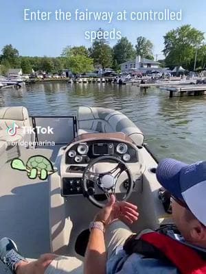 Enter the marina at a controlled speed #boat #viral #fyp #boattok #docking #lakehopatcong #bridgemarina