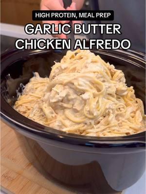 Garlic Butter Chicken Alfredo Most Viral Meal Prep Recipes of 2024 #3 Per serving (makes 10) 515 Calories 47g Protein 54g Carbs 14g Fat This is a recipe from my new Slow Cooker Meal Prep Cookbook, which is officially here! 80+ indulgent meal prep recipes, just like this one. I spent a year fully dedicated to making the best high protein slow cooker recipes that exist, and everything I learned is distilled in the book 🙌. Link is in my bio. Ingredients: 32oz chicken breast 30g parmigiano reggiano Juice of 1 lemon 2 tablespoons garlic purée 2 tsp garlic powder  2 tsp onion powder 1 tablespoon salt 1 tsp black pepper 2 tsp kinder roasted garlic brown butter seasoning (optional) Dash crushed red pepper 1/2 cup water 30g butter High: 2-3 hours Low: 3-4 hours 672g pasta, cooked to 50% Add ~1/2 cup pasta water Blended Alfredo sauce: 800g 2% blended cottage cheese 120g 1/3 fat cream cheese 120g parmigiano reggiano 240ml milk Salt & pepper to taste Cook for 15-20 minutes Allocate to 10 equal sized containers - store in the freezer (they’ll last for several months frozen) - microwave for ~4 minutes to reheat. Add 2-3 tablespoons of milk when reheating if sauce absorbs during reheat  If you want more indulgent meal prep recipes like this one, check out my brand new slow cooker meal prep cookbook in my bio 🫡 #stealthhealth #mealprep #healthyrecipes #healthyrecipesfordinner  #EasyRecipe #mealprep #highproteinrecipe #macrofriendlyrecipe #lowcalorierecipe #countingcalories #trackingmacros #fitness #alfredopasta #highproteinalfredo #chickenalfredorecipe