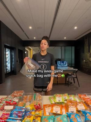 Last away game snack bag on TikTok (maybe)🥲 Go follow me on IG bc I’ll post all of my vids over there now! Linked in my bio🫶🏽 #fyp #collegebasketball #team #snack #packwithme #travel #game #lockerroom #studentathlete 