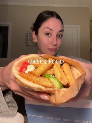 Souvla 🫶🏼 #greekfood #food #Foodie #foodtiktok #eating #eatwithme #mukbang #FoodTok #yummy #sffoodie 