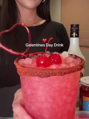 💖 once you go glitter you don’t go back  Recipe: @elizabethcroxen  #cocktail #cocktailrecipe #drink #drinkidea #sparklydrink #glitter #edibleglitter #ValentinesDay #galentinesday #galentinesparty #galentinedrinks #malibu #chamoy #chile #cherry 