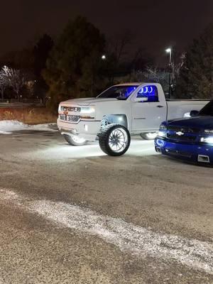 Pura calidad🥇#denvercolorado #billets #droppedtrucks #showtrucks #fypシ゚viral #wides #viralvideo 