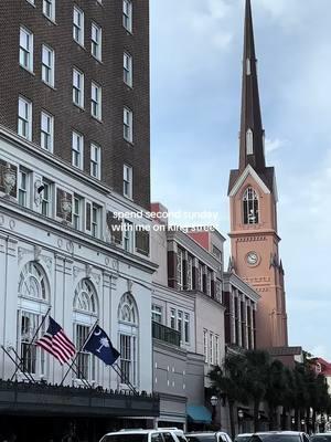 my favorite day of the month🦪🤍 #charleston#charlestonsc#fyp#Vlog#southernliving#coastalvibes#traveltok#secondsunday#kingstreet 