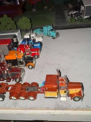 The lot is a little crowded #fypシ゚viral #164scale #modeltrucks #peterbilt #semitruck #semitrucks379 #164peterbilt #diecastmodels #bigboytruck #freightliner #bigrig #sleepersemi #164diorama #164scalefarm #modelfarms #MNfarms #peterbilt389 #graintrailer #grainsemi #longshaft #peterbilt379 #transporttrailer #cattletrailer #bullsemi #peterbilt359 #lowboyhauler #tankersemitrailer 