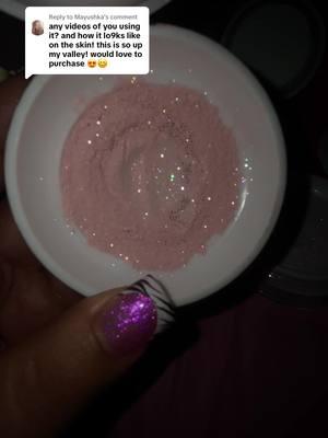 Replying to @Mayushka Our Pink Shimmer Setting Powder is for the girlies that love to shimmer and a rosy glow 🌹😍 #foryoupage #shimmersettingpowder #pinksettingpowder #pinkloosesettingpowder #makeup #glittermakeup #shimmermakeup 