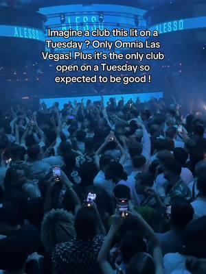 Imagine a club this good on a Tuesday ? Only Omnia Las Vegas! #onatuesday #omnianightclub #thingstodoinlasvegas #tueadayvibes #vegasvibes #inlasvegas #caesarspalace 