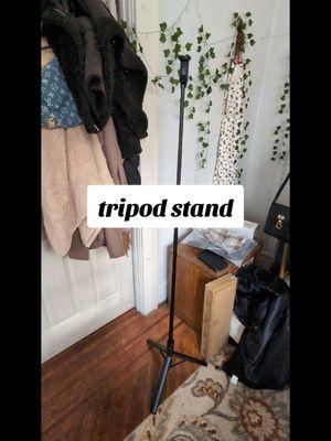 #tripod #tripodstand #tripods #giftguide #tiktokshopfinds #TikTokShop #tiktokfinds 