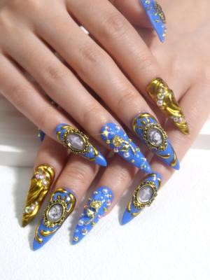 Lovful nails#lovful #lovfulnails #pressonnails #foryou #nailsinspo #nailsoftiktok #trend #nailstrend 