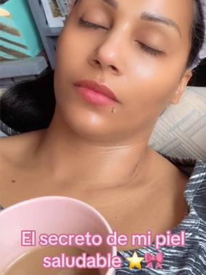 El secreto para mantener mi piel saludable es este serum que compré aquí en TikTok shop #fyp #fypシ #skin #skinrepair #acne #blackspot #openpores #skincare #skincareroutine #viralvideo #donaldtrump 