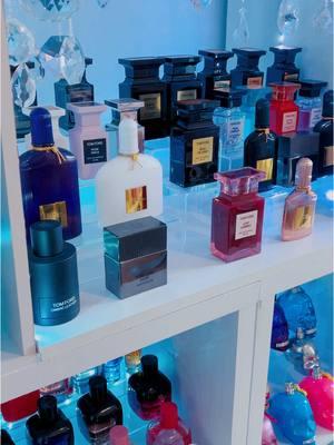 #perfumetok #jomalone #tomford #perfumes #frangipaniflower #nashiblossom #tomfordperfume #jomaloneperfume 