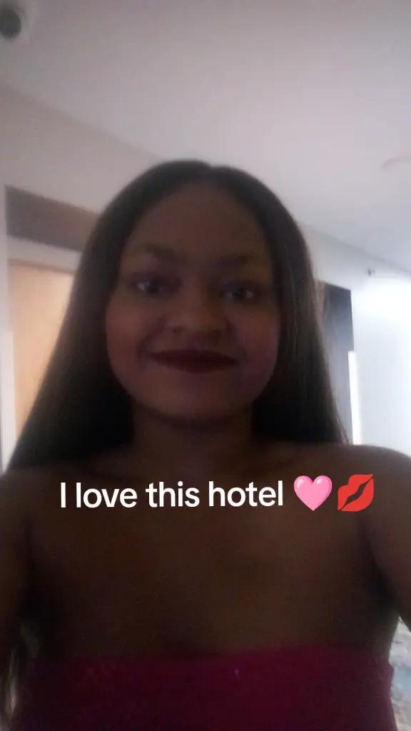 i love hotels 🏩 #lashantejohnson #sweethearts #gemini #Love #hotelroom #staypostive #nonegativity #loveyouall💕 