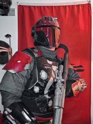 #mandaloriancosplay #mandalorianoc #mandalorian #starwars #fyp #trending #viral 