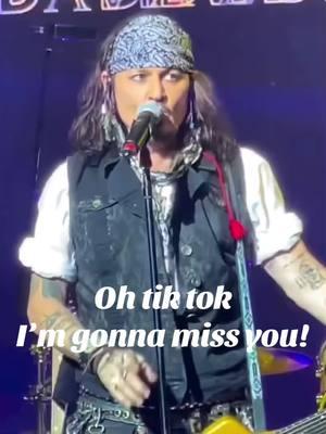 Yes I am! #johnnydepp #depphead #ilovejohnnydepp #istandbyjohnnydepp #neverfeartruth #johnnydeppthesexiestmanalive #hollywoodvampires 