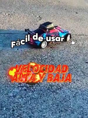 Carro de control remoto, ❌️baterías doble A no incluidas ✅️incluye ✅️cable de carga tipo c ✅️control remoto ✅️porta celular ✅️destornillador #carroacontrolremoto #poniendoloaprueba #juguete #creatorsearchinsights #creatortiktok #TikTokShop #reinaproduction #el_fantv 