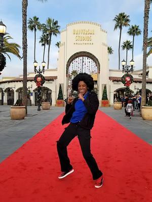 #holywoodstudios #dansechallenge #redcarpet #holywood #californiaadventure #fyp #fypシ #universalstudios #universalstudioshollywood 