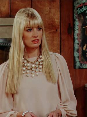 but that was to my face i can't believe you talk about me behind my back #2brokegirls#maxblack #katdennings #carolinechanning #foryouuuuuu#relatable#friendships#bethbehrs#edits  extra tags: Beth Behrs Kat Dennings 2 broke Girl Caroline Channing Max Black Friendship Break up Sad