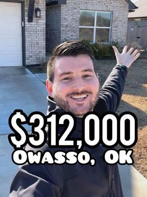 What $312,000 gets You in Owasso! 🏡 4 beds, 3 baths, no carpet, luxury vinyl floors, a fenced yard, and a storm shelter—all in Magnolia Ridge in Owasso, OK! 💎 List price: $312,000. DM for details! 📲 #hometour #oklahomahomes #owasso 