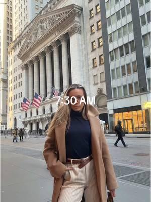 Morning routine🌤️ #morningroutine #dimlnyc #5to9before9to5 #5to9 #nyclife #nycgirl #corporategirlies #corporatefashion 