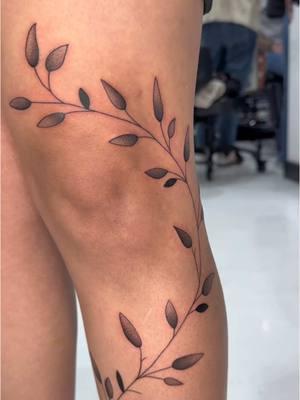 Watch this tattoo come to life over the course of two days 😍🤩🍃 TATTS BY: @jocetattoos  Soho, Union Square, and Williamsburg  11AM-9PM 7 DAYS A/W...🕘  WALK-INZ OR BOOK ONLINE..📕  TATTOOS & PIERCINGS, NO ATTITUDE, NO MISERABLE HOOPS TO JUMP THROUGH....🚫  WALK-INZ WELCOME OR BOOK ONLINE AT  ⚔️livebytheswordtattoo.com⚔️  .  .  .  .  #livebythesword #timelapse #tattootimelapse #wraptattoo #legsleeve 