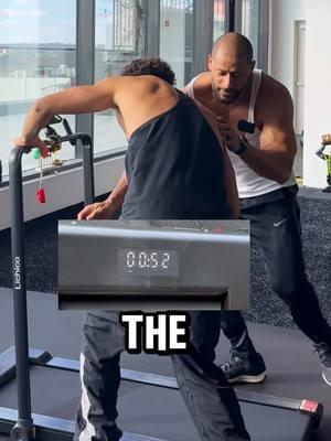 He couldn' t handle the craziest treadmill 💪🏽‼️ @LICHICO  #treadmill #walkingpad #underdesktreadmill #hometreadmill #gymequipment #lichico #workfromhome  