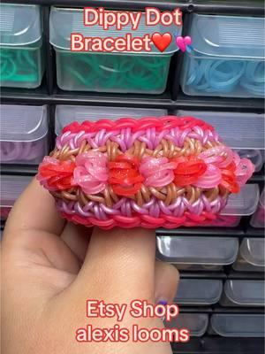 Dippy Dot Bracelet💕 Tutorial by feelinspiffy on youtube! My new youtube video is up. Link in bio to watch. Its about bracelets to make with multiple looms!❤️ ———————————————— #bracelet #bracelets #braceletmaking #bracelettutorial #braceletstacks #braceletbook #braceletideas #braceletlovers #rainbowloom2020 #rainbowloombracelets #rainbowloom #rainbowloom2021 #rainbowloom2022 #rainbowlooming #rainbowloomtutorials #rainbowlooming2023 #rainbowlooms #game #crafts #crafty #etsyshop #GRWM #giveaway #giveback  #rubberband #rubberbands #loomstaroftheweek #loomstarnomination 