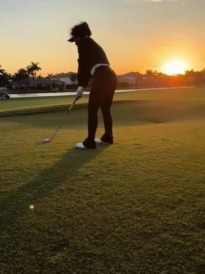 🌅 Better than a therapy session ⛳️ #golfing #golftiktok #blackgolfers