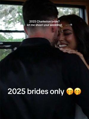 Looking for a low budget content creator?? I’m your girl!! #charlestonwedding #wedding #weddingtok #charleston #chs #charlestonbride #bride2025 