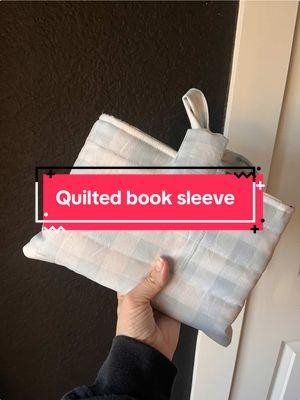 I’m obsessed with the book sleeves!! They’re were so fun to sew! #BookTok #booktokrecs #christianbooktok #christianbooks #booksleeve #quiltedbooksleeve #sewersoftiktok #sewersgonnasew 