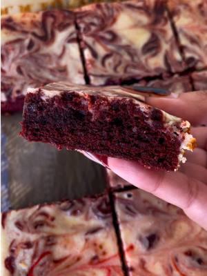 Red velvet cheesecake brownies 💌 I baked these at 340 for 35 mins 🤍 Red velvet brownie:  ❤︎ 1/2 cup melted butter  ❤︎ 1 cup granulated sugar  ❤︎ 2 eggs  ❤︎ red food coloring  ❤︎ 2 tsp vanilla extract  ❤︎ 3 tbsp cocoa powder  ❤︎ 3/4 cup AP flour  Cheesecake:  ❤︎ 1 pack cream cheese (8oz)  ❤︎ 1 egg  ❤︎ 1/3 granulated sugar  #EasyRecipe #baking #bakingtiktok #bakingrecipe #valentines #ValentinesDay #brownie #brownierecipe #cheesecake #redvelvet 