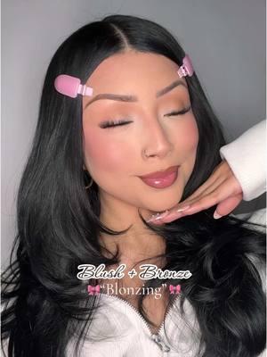 Trying out “Blonzing” and it’s so cute!🥰 🤎🎀  would you try it?  @Huda Beauty @Laura Mercier @KimChi Chic Beauty  @Too Faced  #blonzing #blushhack #bronzer #softmakeup #latinacontentcreator #dallascontentcreator 