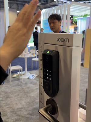 Would You Trust A Palm Reading Lock? #Innovation #doorlock #Security #tradeshow #CES