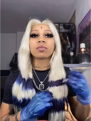 Tb to the video that started this whole #trend 🤭  #repost #blueprint #strippedhair #shop #hairtok #lola #hair2dyefor 