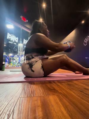 we're still at it 🤞🏾 #pilates #hotyoga🔥 #florida #wellness #hotpilates #bodypositivity #bodytransformation #2025goals #workoutroutine #heatedpilates #bodysculptingtraining #bodysculpt #pilatesworkout #pilateslovers #pilatesprincess #workoutmotivation #pilatestiktok #GymTok #gymmotivation #GymLife #blackgirlpilates 