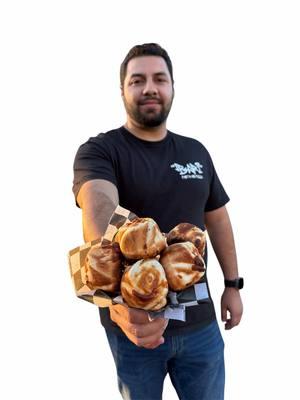 Pizza Roses (6pc) Available Now for limited time  🚨 💐 set up was for 🎥 🌹 will be given in a box🗺️ Locations:  📍 1441 W Knox St C500, Torrance, CA 9050 📍 1640 E First St Suite A, Santa Ana, CA 92701  #gingerbreadpizza #holidayfood #Foodie #orangecountyfoodie #santaanacalifornia #orangecounty #orangecountyfood #orangecountycalifornia #pizza #torrancecalifornia #lafood #lacounty #tustin #anaheim #fullerton #irvine #compton #inglewood #longbeach #valentines #pizzaroses #pizzaskulls 