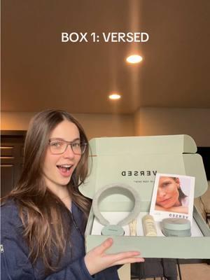 PR Unboxing + lo que hacemos si banean Tiktok🫶🏻 mi ig es: @ mcqg_  #fyp #foryou #latinacontentcreator #unboxing #skincareunboxing #prunboxing #prpackages @Versed Skin @hanni smooth 