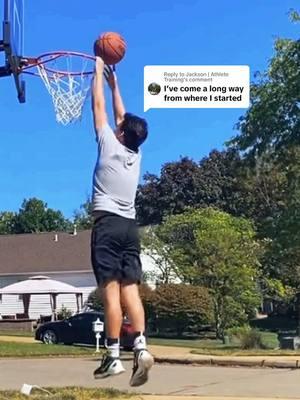 Replying to @Jackson | Athlete Training getting about 6 inches higher off 2 feet than when I started, so it makes sense that I’m getting about 6 inches higher off one foot too.  #jumptraining #jumpprogram #verticaljump #verticaljumptraining #dunktraining #basketballtraining 