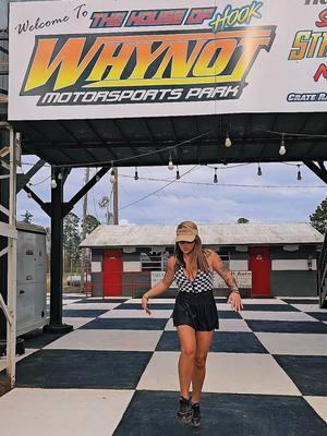 If you wanna go to a huge street stock/factory stock race with a great atmosphere, we highly recommend Whynot in Mississippi in August! I will be there to see everyone regardless if I still have a street stock or not 🤣 #dirttracklife #racetrack #dirtracing #abbyelizabethmiller #whynotmotorsportspark 