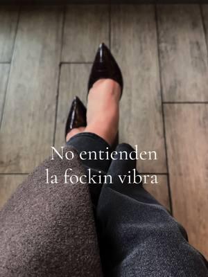 The girls that get it, get it #noentiendenlavibra #thegirlswhogetit #shoeinspo #shoesoftheday 