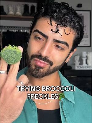 Do these freckles look natural?🥦 #broccolifreckles #beautyhacks ##mensbeauty 