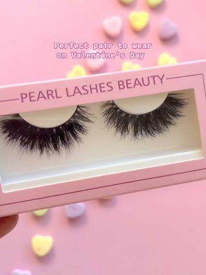 Perfect pair to wear on Valentine’s Day 💕🩷 #eyelashes #pearllashesbeauty #valentinesdaylashes 