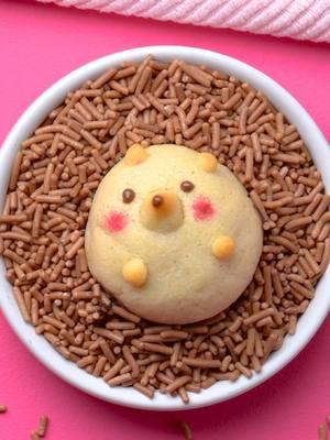 Who's the cutest little hedgehog in the room? This cookie! 🦔🍪 #soyummy #hedgehog #hedgehogcookie #cookie #cookiedecoration #cookietutorial #animalcookie #baking #bakingtechniques #bakinghacks #cookiehacks #cutecookies #cutedesserts 