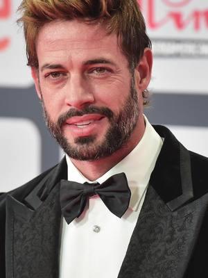 😬 😬 Supuestamente, #WilliamLevy le endulzó los oídos a #ZamadhiZendejas 🍯 👂. #EnriqueSantosShow #iHeartRadio @iHeartRadio #iHeartLATINO #iHeartRadio #ActorWilliamLevy #Soltero #WilliamLevySoltero