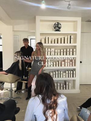 SIGNATURE BLONDING CLASS  What a fun weekend! I had so much fun teaching and meeting everyone at this class 🤍 Where should I come teach at next?!  #haireducation #blondeeducation #haireducator #blondingclass #blonding #arizonahairstylist #hairtransformation #hairreels #hairtok #behindthechair #blondme #hairinspo #goldwell #schwarzkopf #blondme #foilingtechnique 