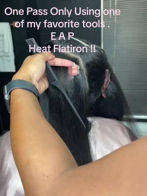 We call it one pass magic!✨😍 With properly blown out hair, one pass is all that's needed.👌🏾 Tool Used: 1 3/4" EAP Heat Ceramic Flat Iron Stylist: @_hairbykera Shop EapHeat.com🔥 #EapHeat #Eap #SilkPress #HealthyHair #FlatIronCurls #silkpress #naturalhair